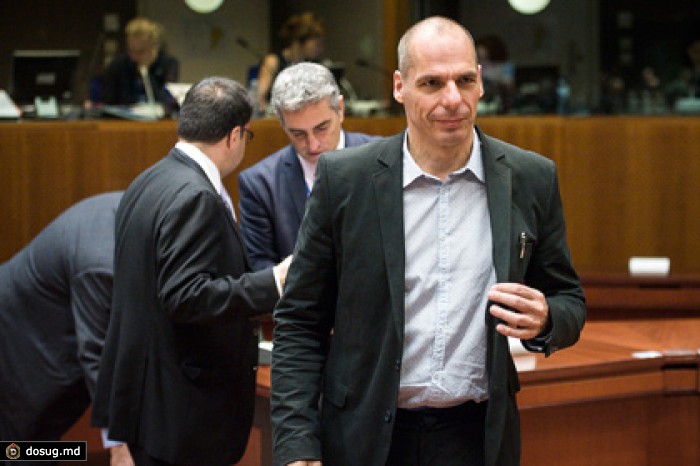 Греция заплатила МВФ из золотовалютных резервов