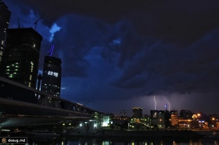 Гроза разбудила москвичей утром 1 февраля