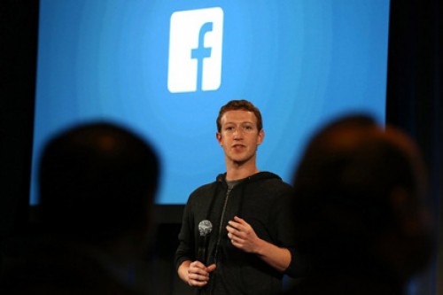 Инвесторы отругали Цукерберга за подешевевшие акции Facebook