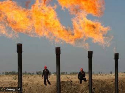 Ирак начал добычу на гигантском нефтяном месторождении