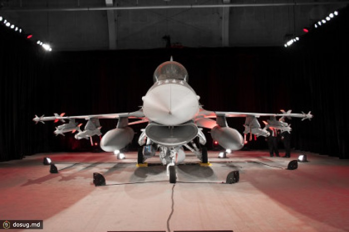Ирак получил первый истребитель F-16IQ