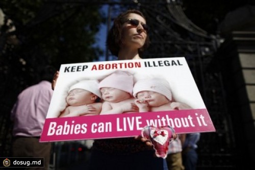 Ирландские депутаты разрешили аборты при риске для жизни матери