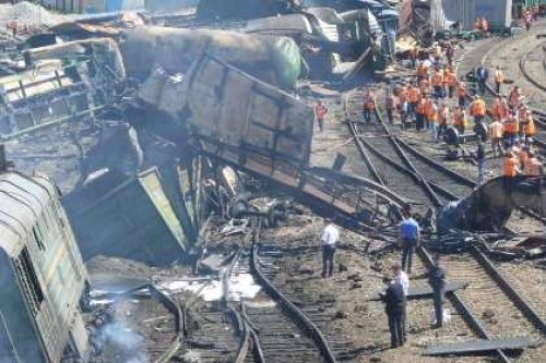 Из-за взрыва цистерн в Ростовской области пострадали более 40 человек