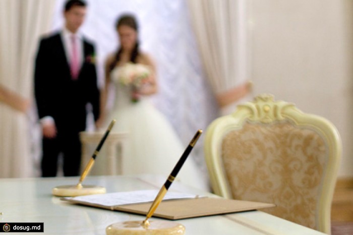 Калужские депутаты предложили сажать за фиктивные браки