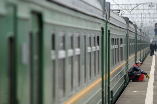 Капков предложил выключить песню Газманова на Ленинградском вокзале