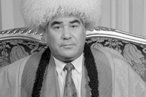 Карту Туркмении очистят от упоминаний о Туркменбаши