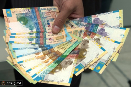 Казахстанку обязали вернуть 100 тысяч долларов за плохую учебу