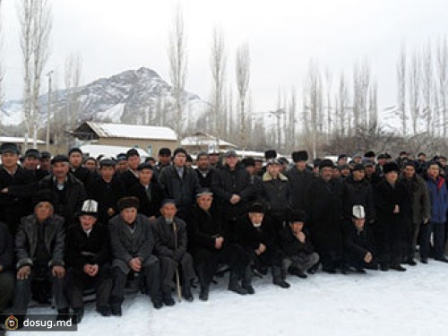 Киргизия объявила чрезвычайную ситуацию на границе с узбекским анклавом