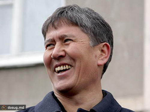 Киргизию официально возглавил Алмаз Атамбаев