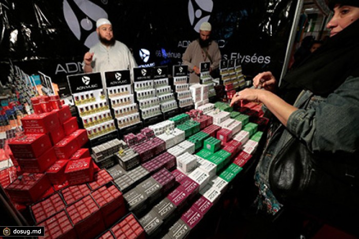 Киргизские мусульмане призвали отказаться от французских духов