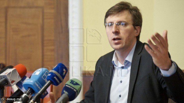 Киртоакэ пообещал долгую войну фирмам, занимающимся уличной рекламой