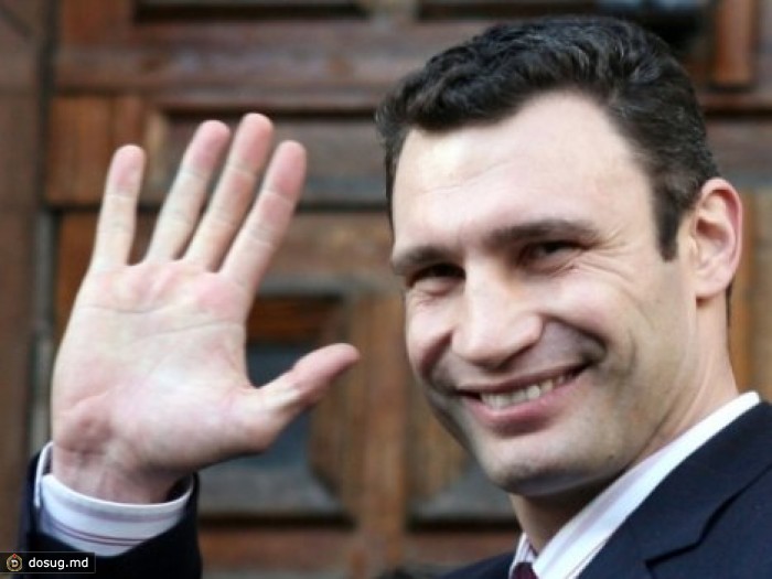 Кличко: чтобы холодная вода стала горячей, ее нужно подогреть. ВИДЕО