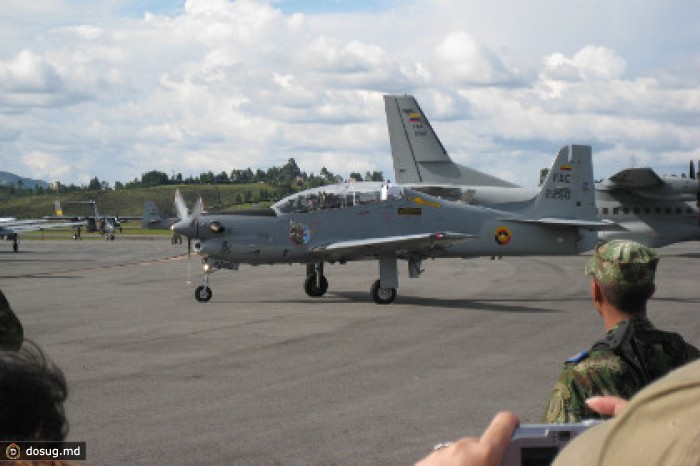 Колумбия проведет модернизацию учебных самолетов Tucano