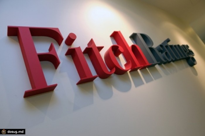 Кредитный рейтинг России понизился на одну ступень