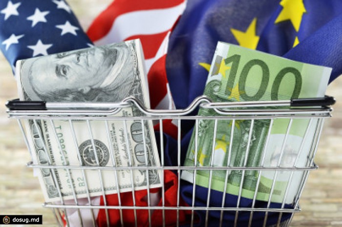 Курс доллара опустился ниже 50 рублей