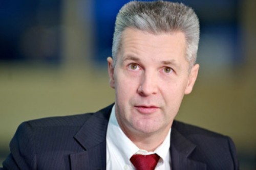 Латвию встревожили военизированные российские лагеря