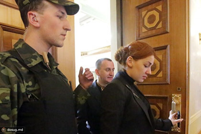 Лесю Оробец сняли с выборов в Киеве