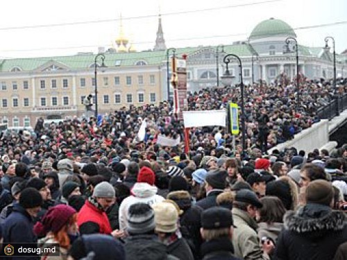 МТС сравнила митинг на Болотной с Новым годом