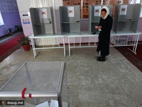 МВД Киргизии заявило о подкупе избирателей на президентских выборах