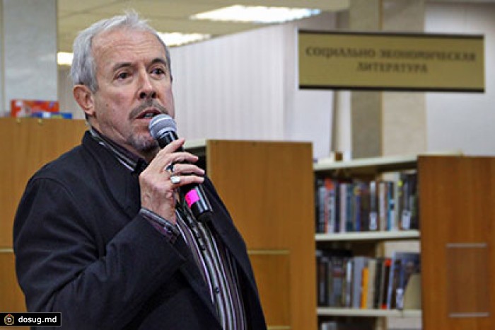 Макаревич получит премию за защиту прав человека