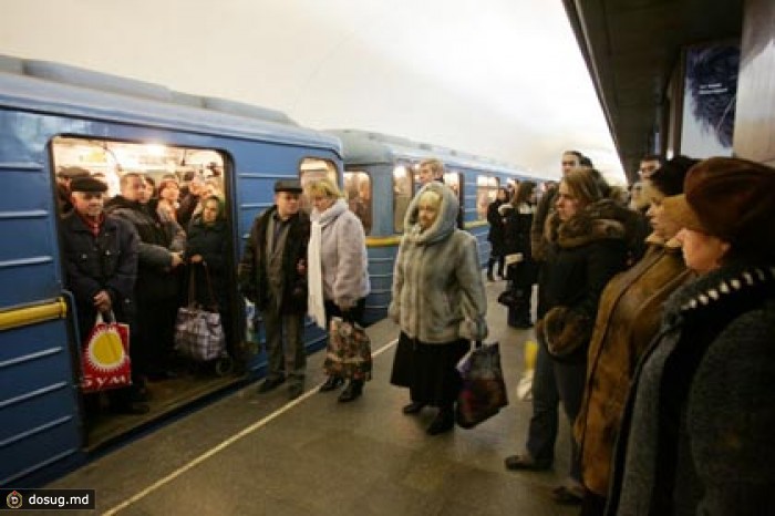 Машиниста киевского метро сняли с рейса за комментарий о Майдане
