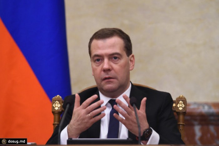 Медведев назвал убийство Немцова большой потерей для общества