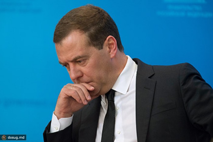 Медведев огласил список запрещенного к ввозу продовольствия