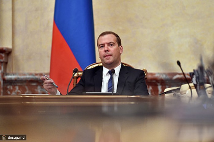 Медведев ответил на предложение Яценюка по ценам на газ