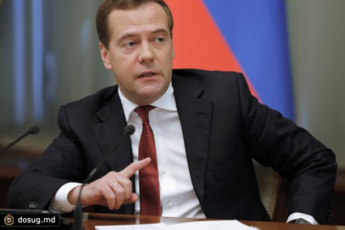 Медведев пообещал отсутствие новых налогов в ближайшие три года