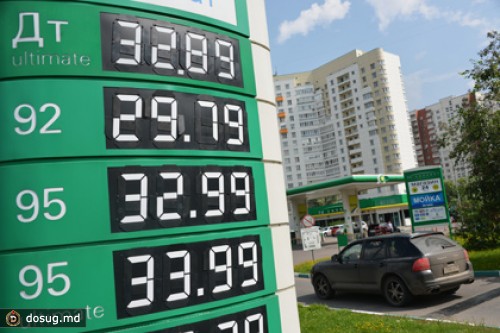 Медведев предпочел низкой стоимости бензина высокие цены на нефть
