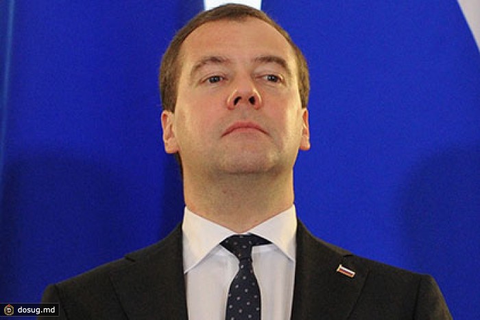 Медведев предупредил о растущих долгах Северного Кавказа за газ и свет