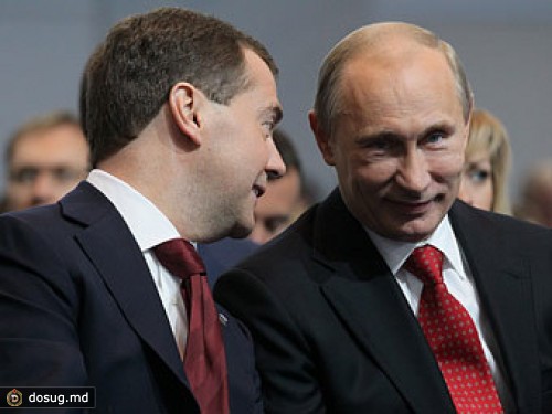 Медведев заявил о единстве взглядов с Путиным на бюджет