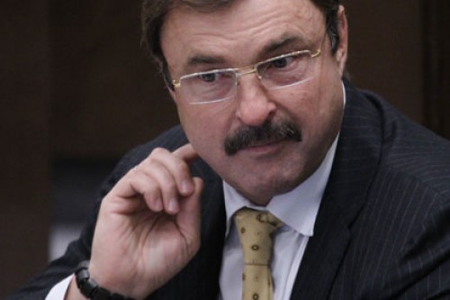 Миллиардер Гурьев ушел из Совета Федерации