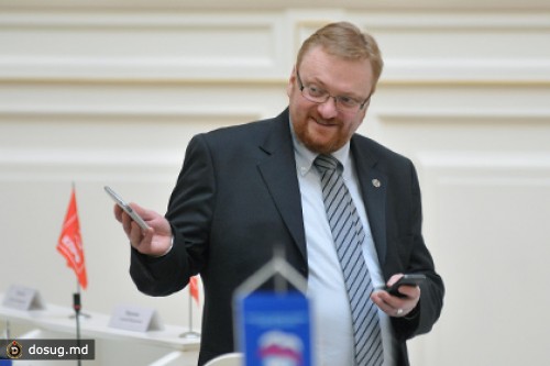 Милонов предложил ограничить власть соцсетей
