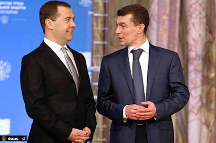 Министр труда попросил Медведева разъяснить решение о накопительной пенсии