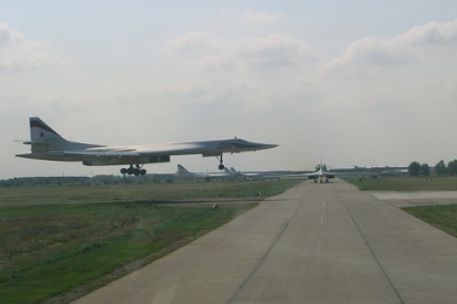 Минобороны отправит под нож бомбардировщики Ту-160 и Ту-22М