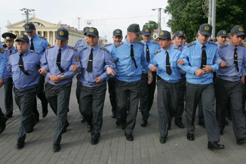 Минских милиционеров обучат английскому к чемпионату мира по хоккею