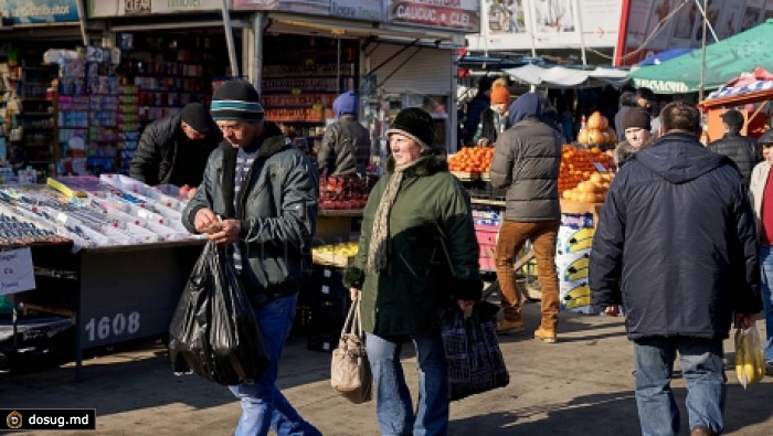 Молдаване закупают мясо и овощи к Пасхе