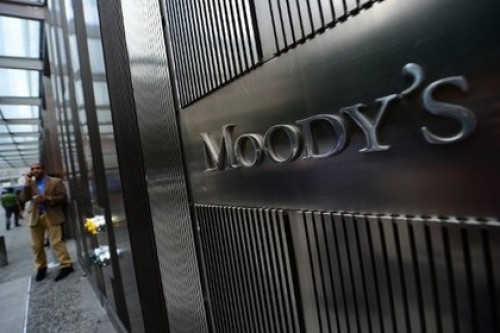 Moody's понизило рейтинги российских госбанков