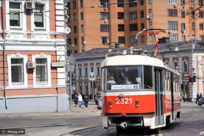 Московский наземный транспорт превратят в электронные библиотеки