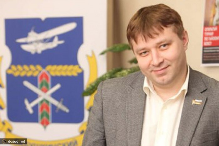 Муниципальный депутат обвинил Навального в пользовании интернетом