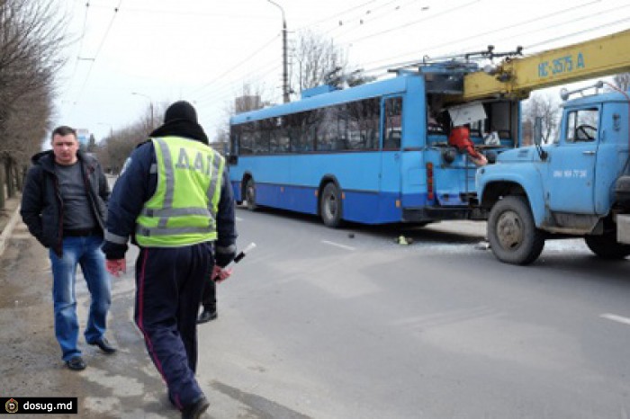 На Украине борца с коррупцией убило стрелой автокрана