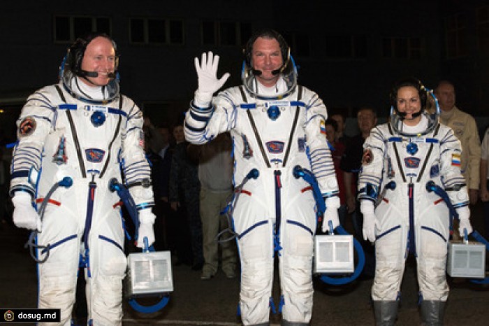 На Землю с МКС вернулись три космонавта
