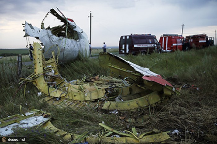 На месте падения «Боинга» найдены тела 181 погибшего