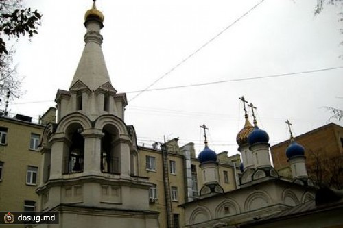 На разбившую икону женщину завели уголовное дело