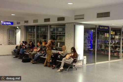 На рейсах «Узбекских авиалиний» запретили пить спиртное из duty free