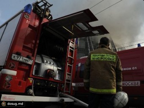 На западе Москвы загорелся 14-этажный жилой дом
