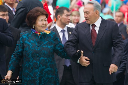 Назарбаев обучит казахстанских женщин материнству