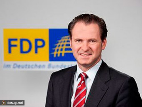 Немецкий политик продегустировал "косяк" в прямом эфире