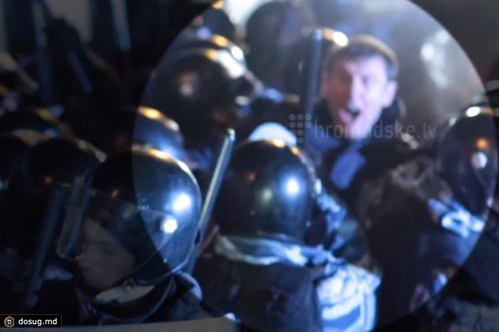 Обнародовано видео с избиением Луценко